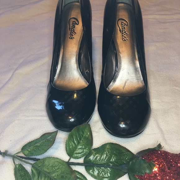 👠 Heels/Pumps - Picture 2 of 5